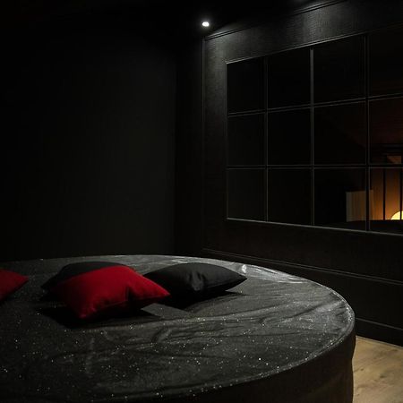 La Perle Noire Apartment แอกด์ ภายนอก รูปภาพ
