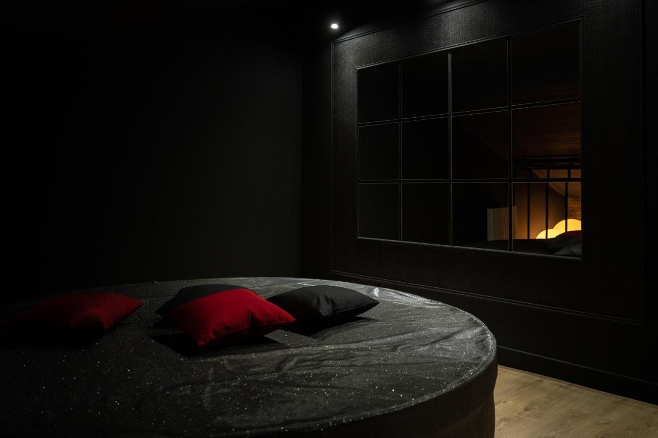La Perle Noire Apartment แอกด์ ภายนอก รูปภาพ
